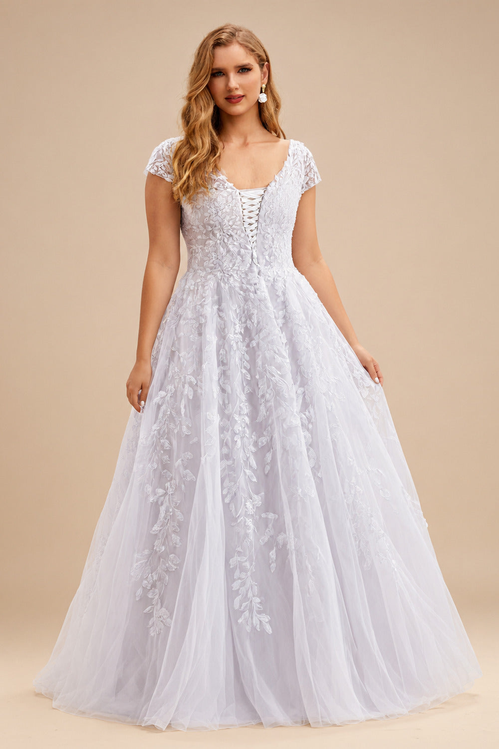 Rutipo As Picture Plus Size A-Line V-Neck Sweep Train Tulle Wedding Dresses With Appliques Lace