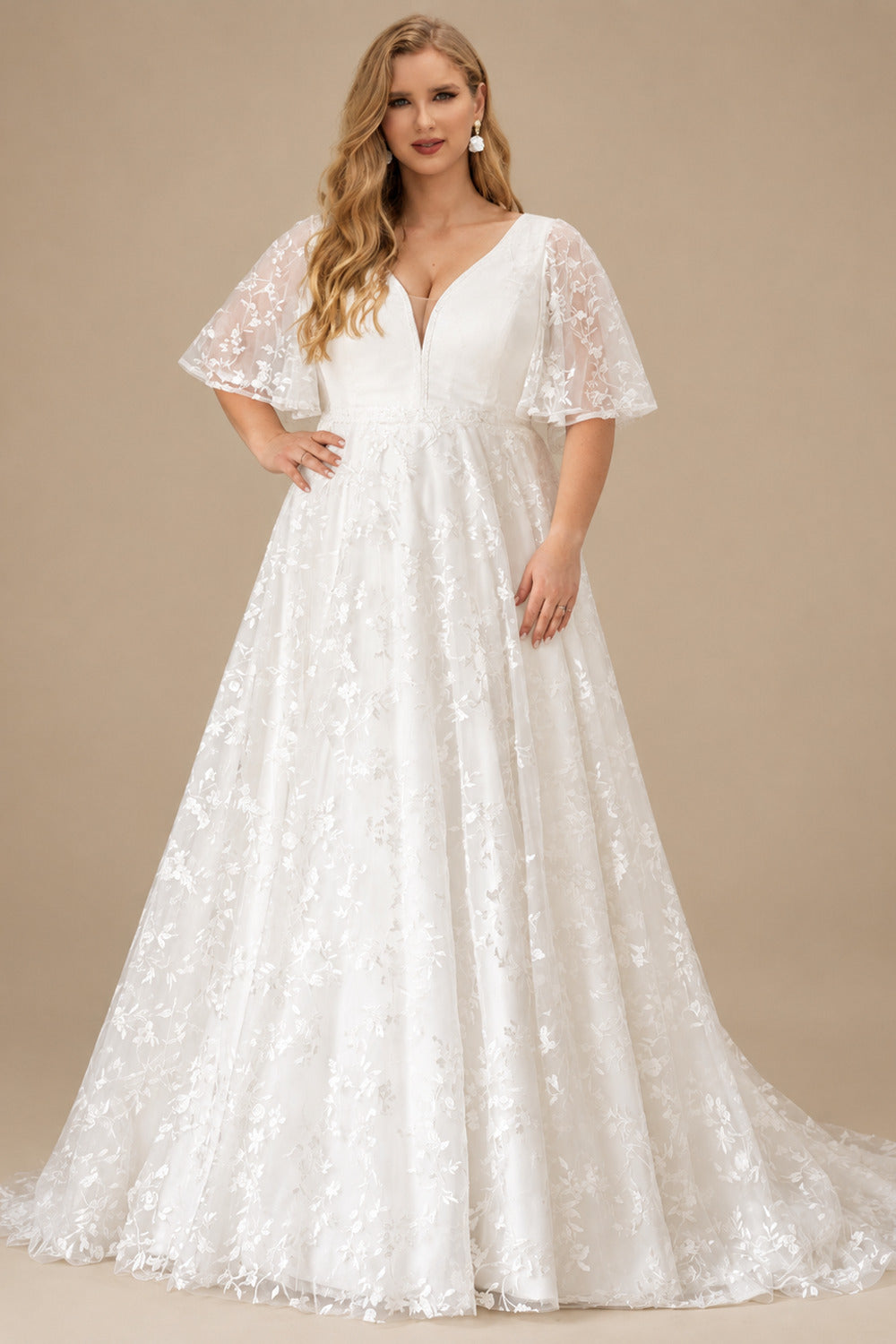Rutipo Ivory Plus Size A-Line V-Neck Satin(Non-Stretch)/Tulle Wedding Dresses With Lace