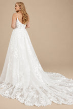 Rutipo Ivory Plus Size A-Line V-Neck Sleeveless Court Train Tulle Wedding Dresses With Lace