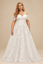 Rutipo Ivory Plus Size A-Line Off-The-Shoulder Court Train Tulle Wedding Dresses With Lace