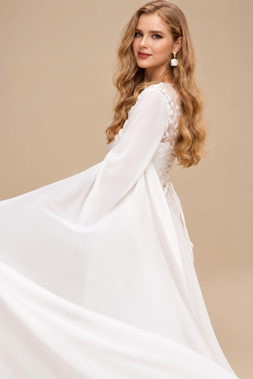 Rutipo White Sweet & Flow A-Line Illusion Lace Scoop Neck Chiffon Wedding Dresses