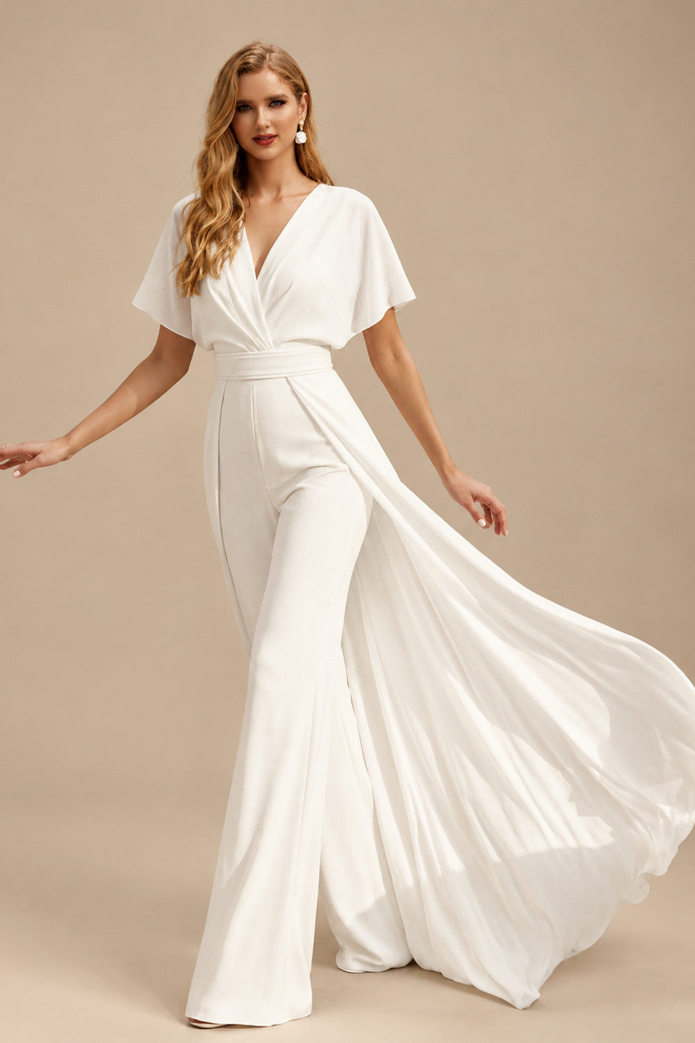 Rutipo Ivory Elegant V-Neck Short Sleeves Sweep Train Chiffon Wedding Dresses