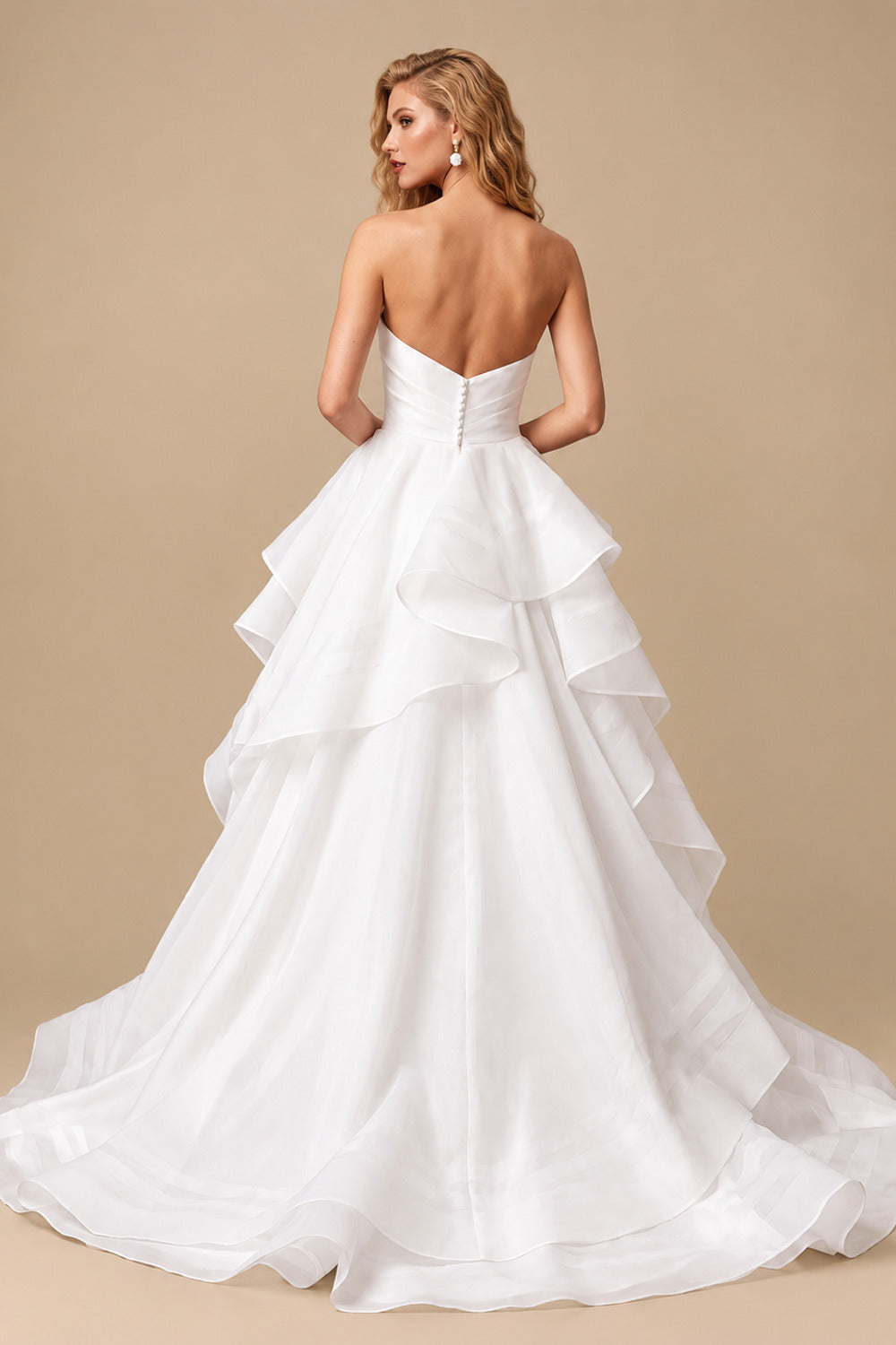 Rutipo White Elegant Strapless Sleeveless Ball-Gown Cascading Ruffles Sweep Train Organza Wedding Dresses