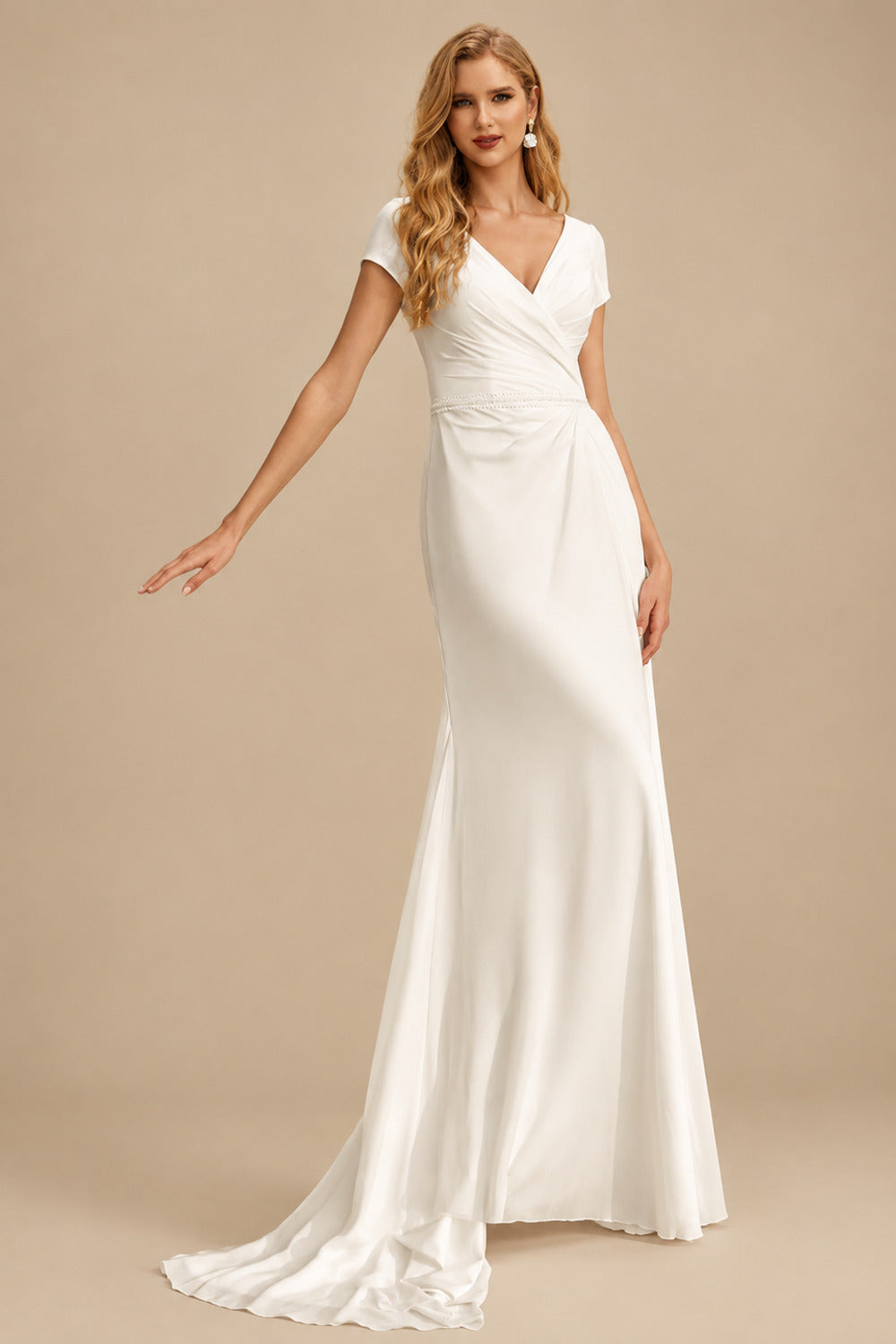 Rutipo Ivory Sheath/Column V-Neck Sleeveless Sweep Train Chiffon Wedding Dresses With High Split
