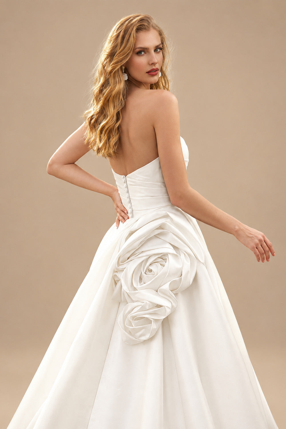 Rutipo Ivory Trumpet/Mermaid Sweetheart Sleeveless Detachable Matte Satin Wedding Dresses With Flower(s)
