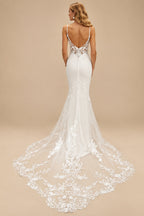 Rutipo Ivory Trumpet/Mermaid Plunge Neck Sleeveless Court Train Elastic Satin Wedding Dresses With Appliques Lace