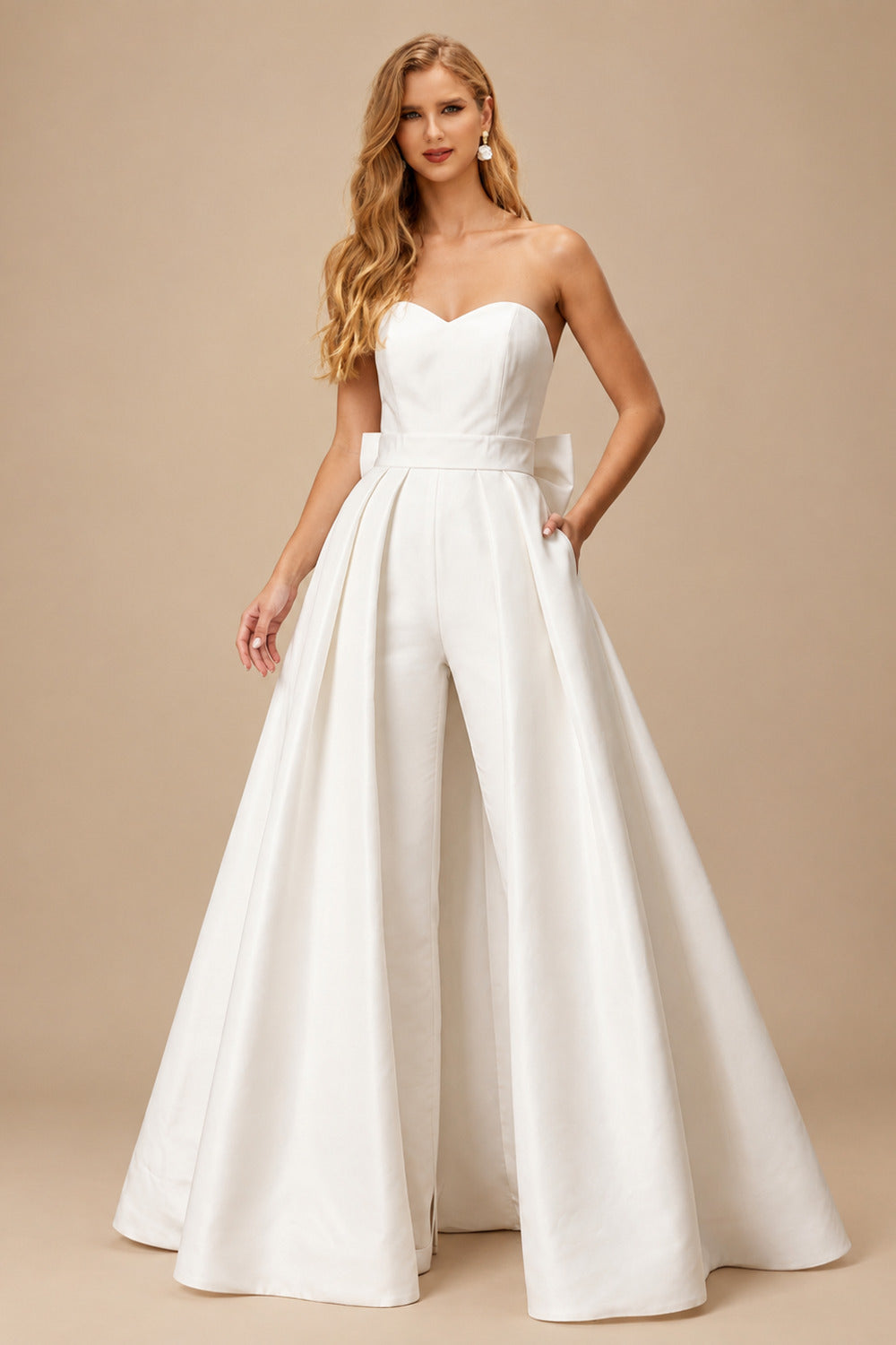 Rutipo Ivory Jumpsuit/Pantsuit Sweetheart Sleeveless Satin Bride Wedding Dress With Detachable Bow Train