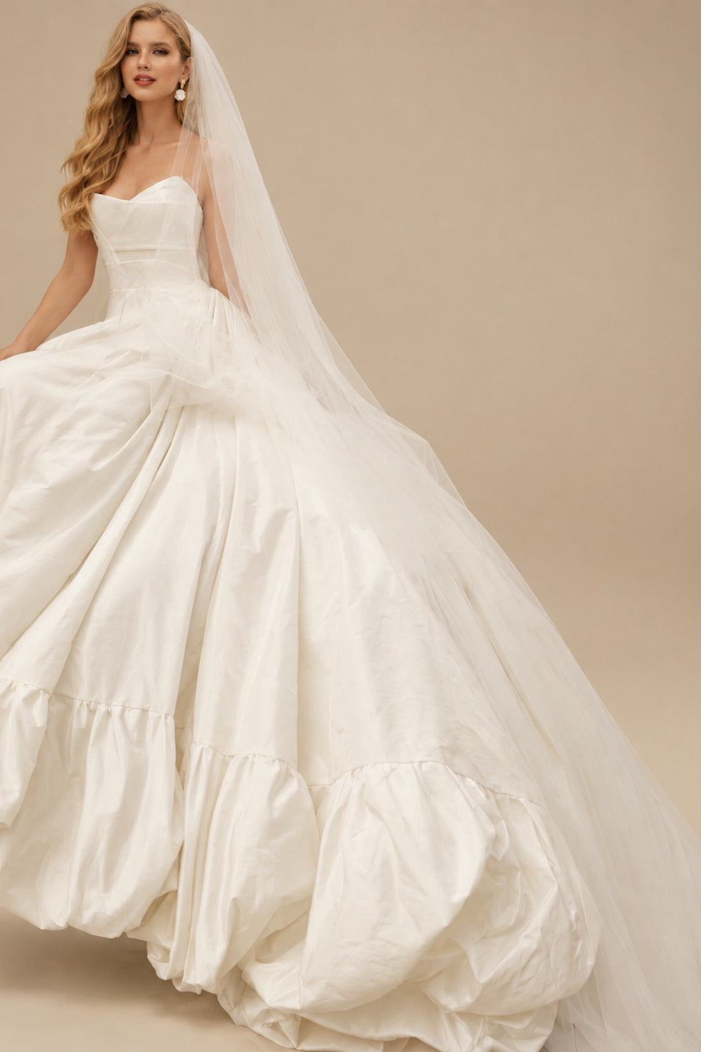 Rutipo Ivory Ball-Gown Strapless Sleeveless Royal Taffeta Wedding Dresses