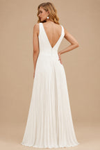 Rutipo Ivory Jumpsuit/Pantsuit V-Neck Sleeveless Floor-Length Chiffon Wedding Dresses With Pleated