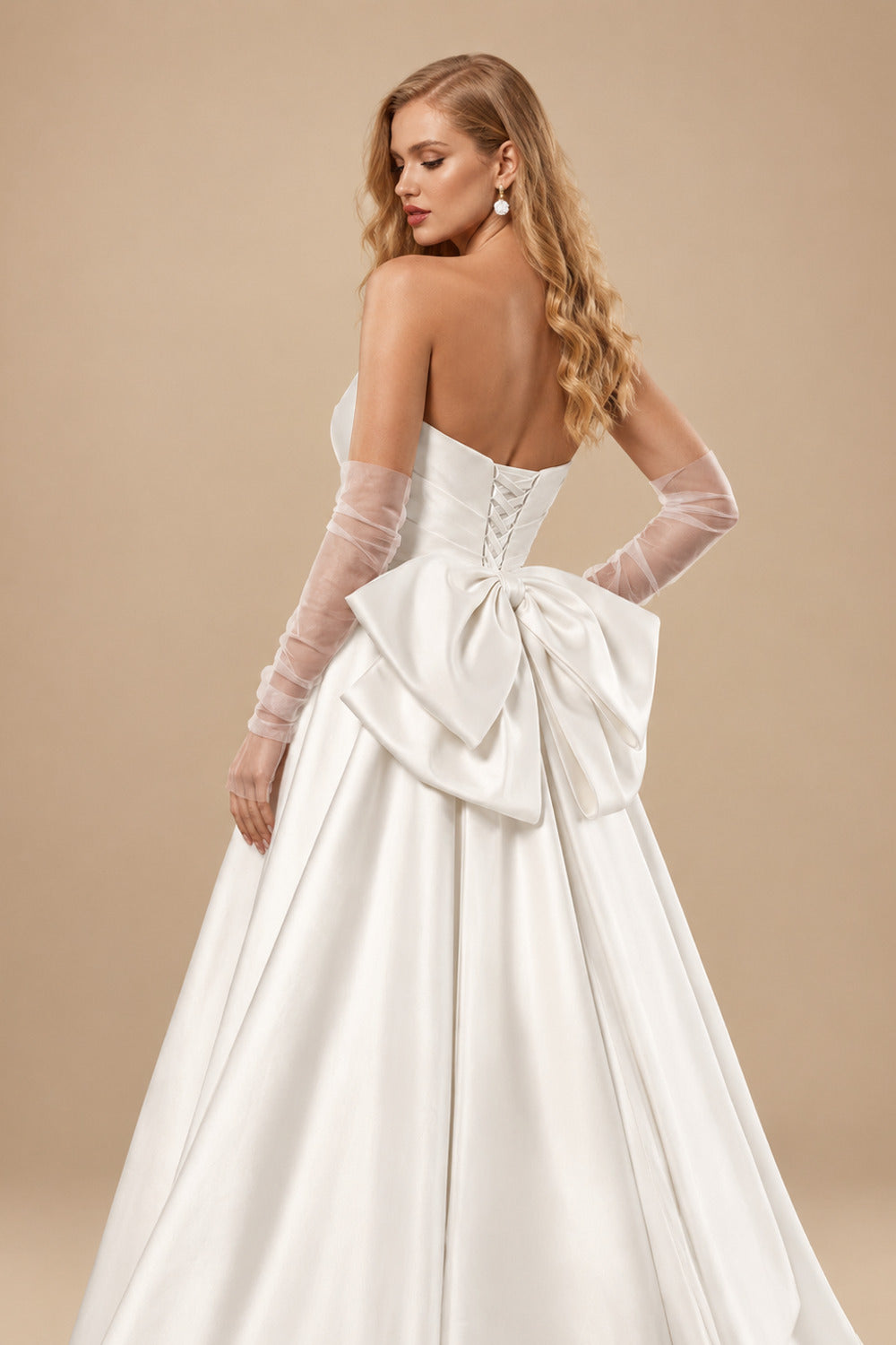Rutipo Ivory A-Line Strapless Sleeveless Court Train Satin Wedding Dresses With Bow